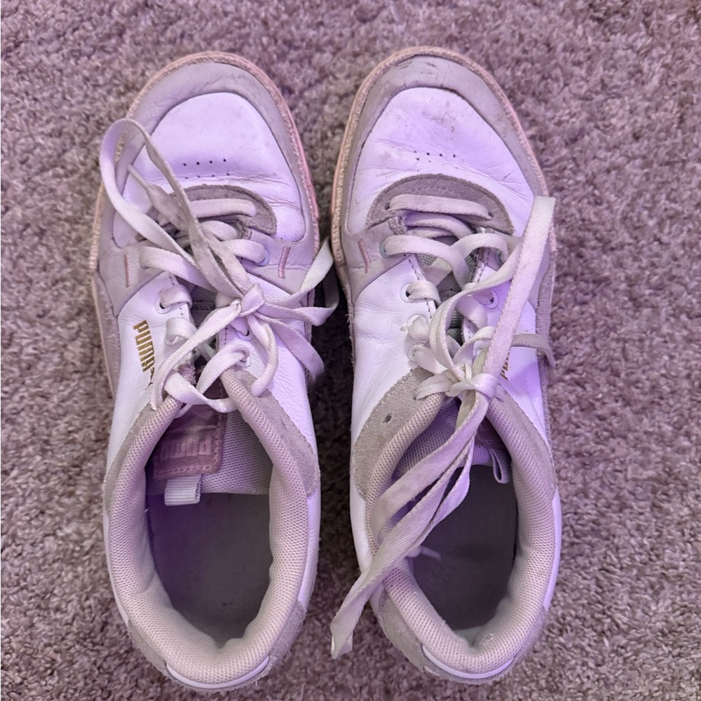 LAST CHANCE Puma Sneakers